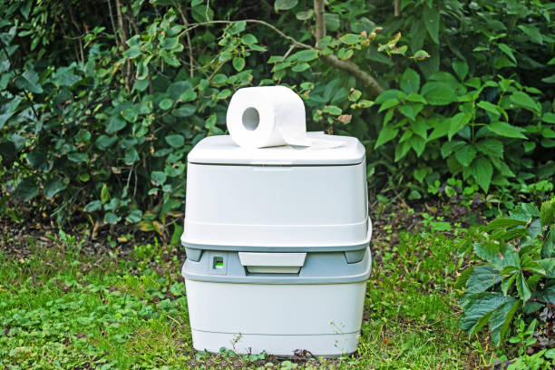 Portable Toilet Options We Offer in Piedmont, AL